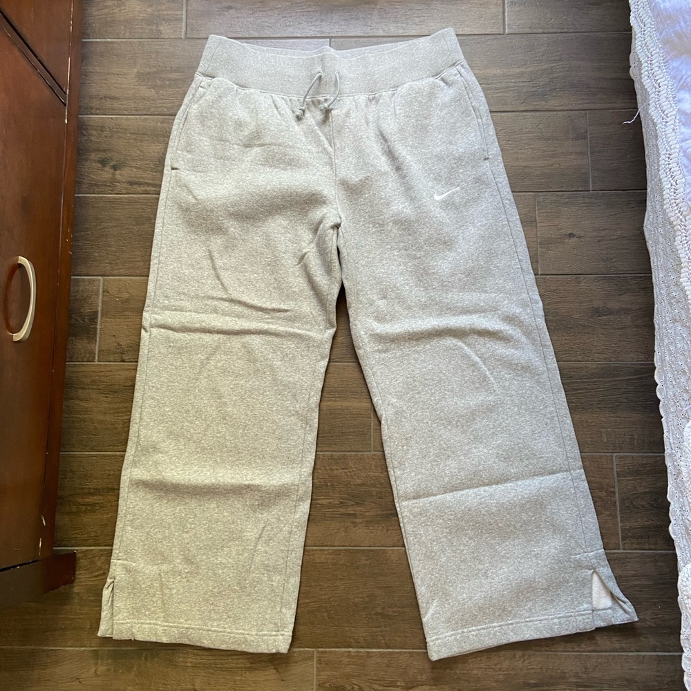 Nike high-waisted sweats
